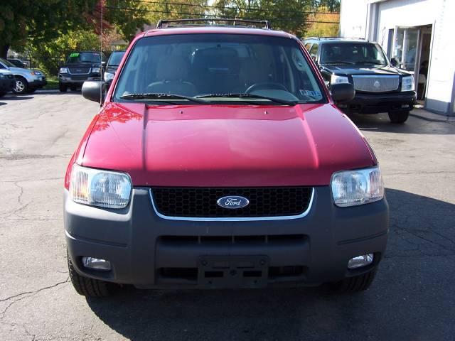 Ford Escape 2004 photo 1