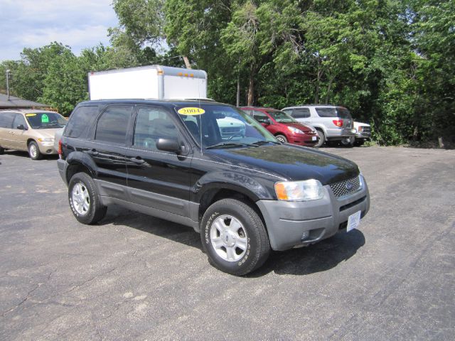 Ford Escape 2004 photo 2