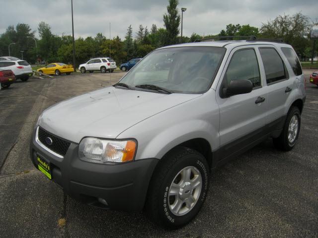 Ford Escape 2004 photo 2