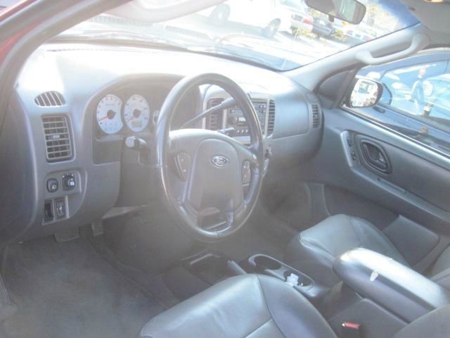 Ford Escape 2004 photo 5