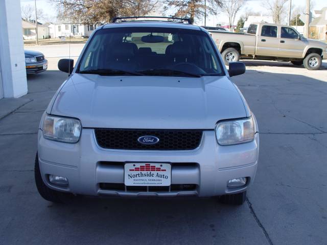 Ford Escape 2004 photo 1