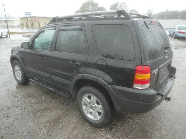 Ford Escape 2004 photo 3