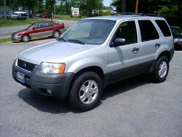 Ford Escape ESi Sport Utility