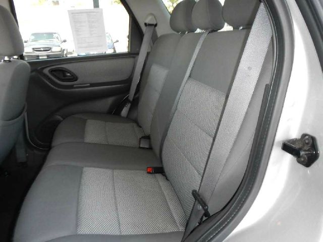 Ford Escape 2005 photo 6