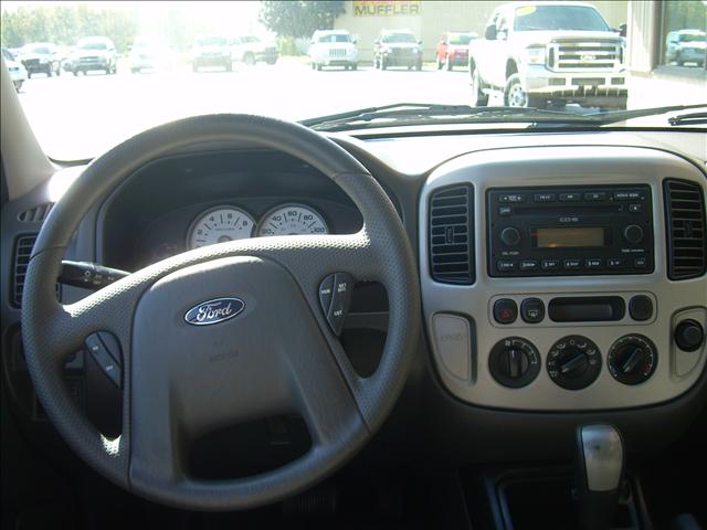 Ford Escape 2005 photo 5