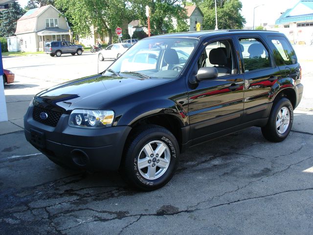 Ford Escape 2005 photo 3