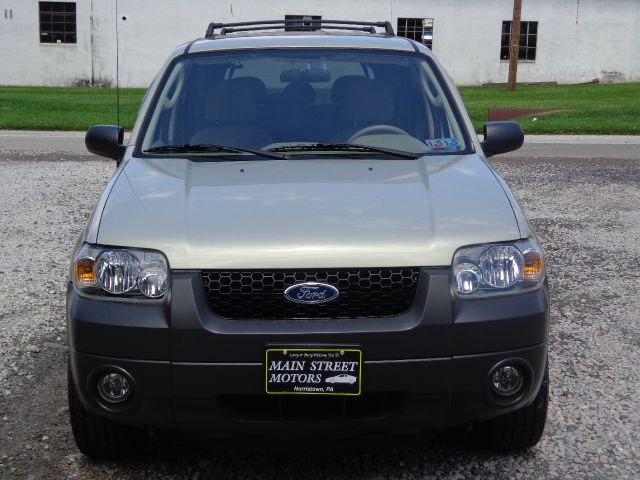 Ford Escape 2005 photo 4