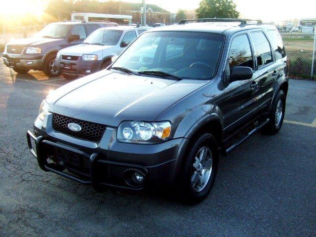 Ford Escape 2005 photo 2