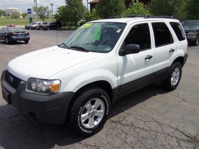 Ford Escape 2005 photo 11