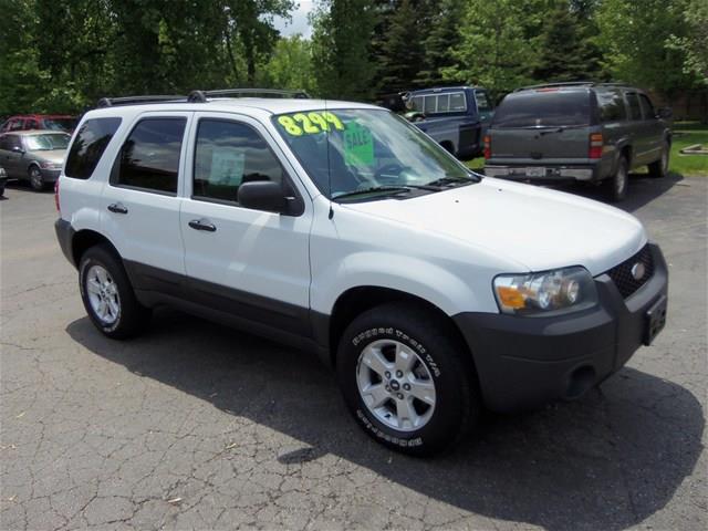 Ford Escape 2005 photo 13