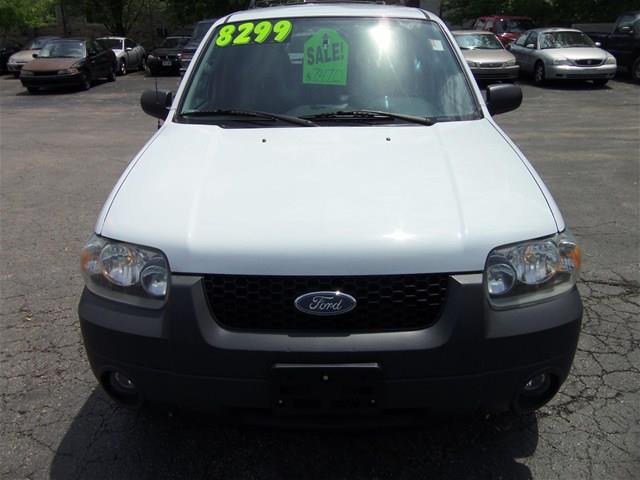 Ford Escape 2005 photo 4