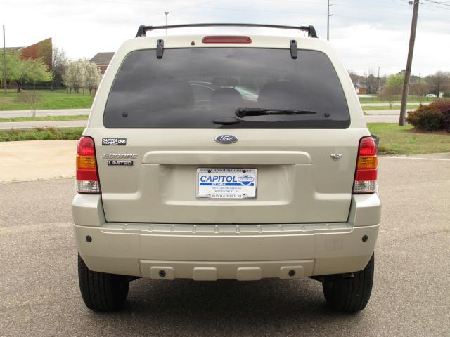 Ford Escape 2005 photo 4