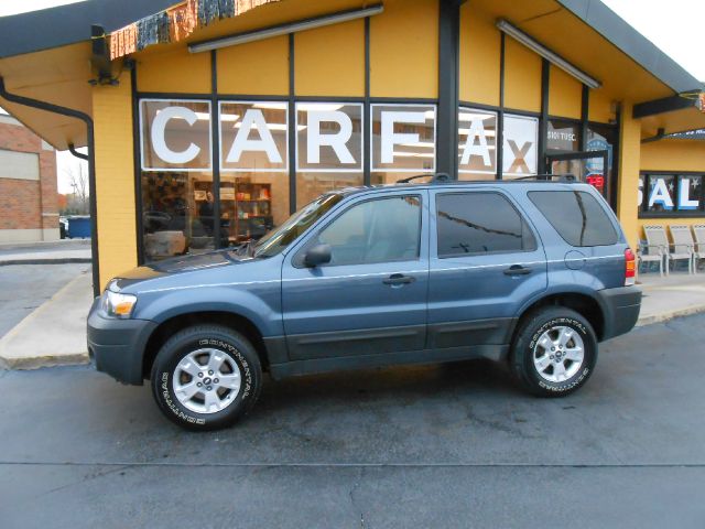 Ford Escape 2005 photo 4