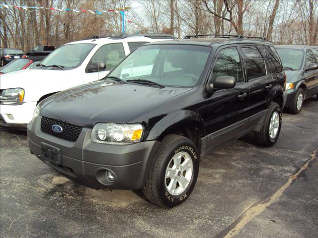 Ford Escape ESi Sport Utility