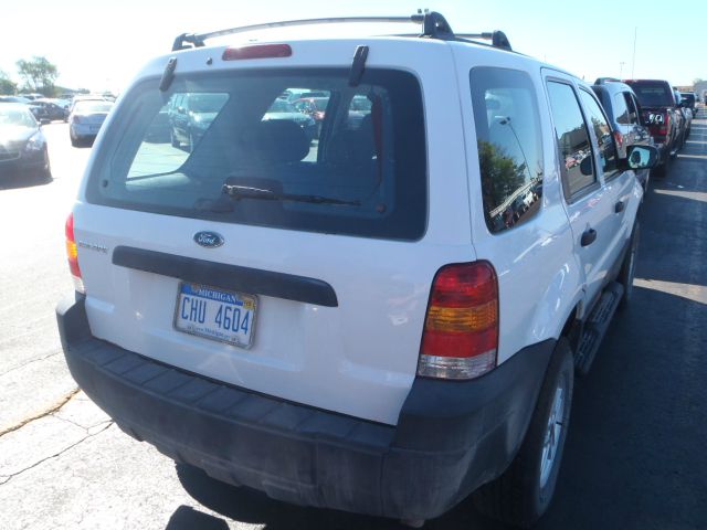 Ford Escape 2005 photo 4