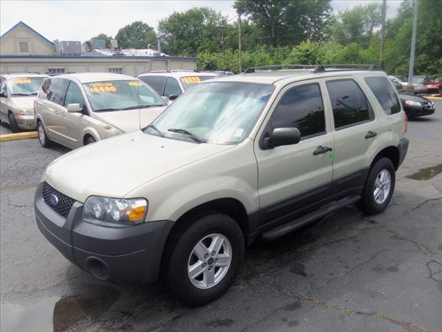 Ford Escape 2005 photo 4