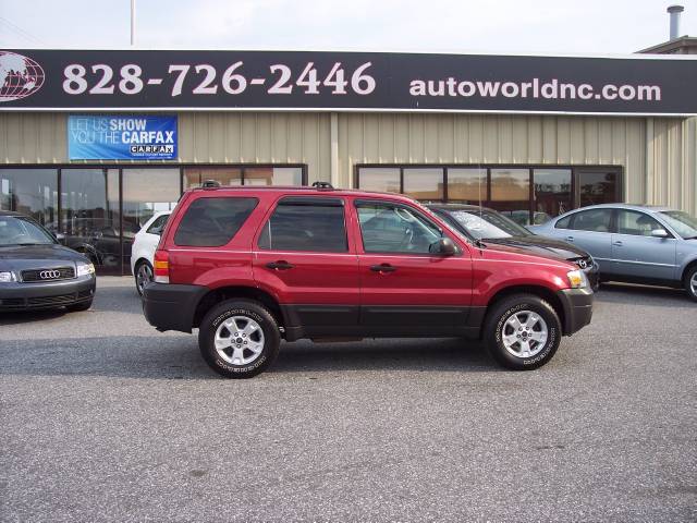 Ford Escape 2005 photo 0