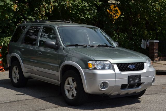 Ford Escape 2005 photo 4