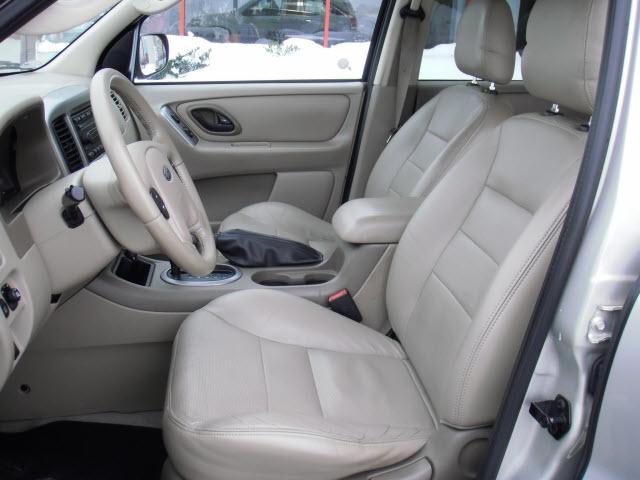 Ford Escape 2005 photo 4