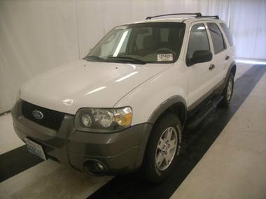 Ford Escape 2005 photo 3