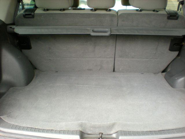 Ford Escape 2005 photo 12