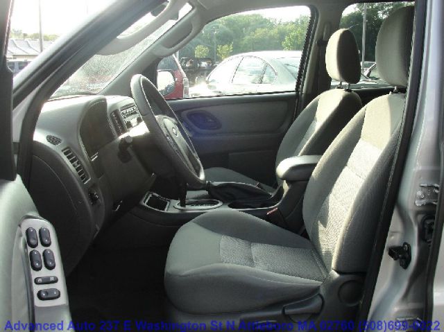 Ford Escape 2005 photo 4