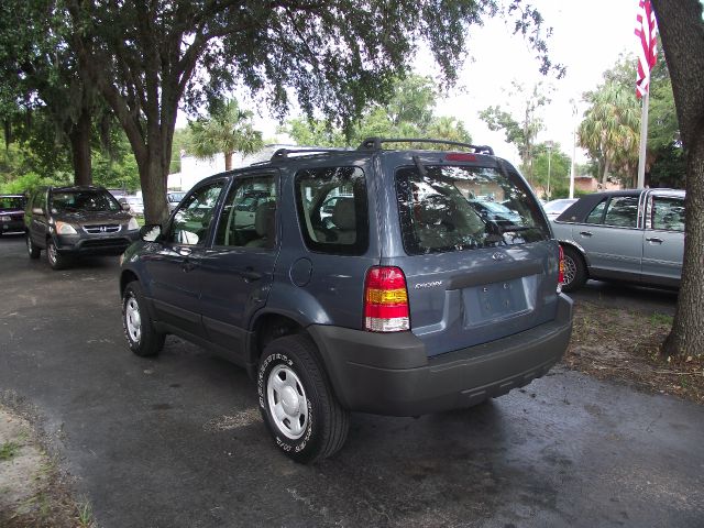 Ford Escape 2005 photo 1