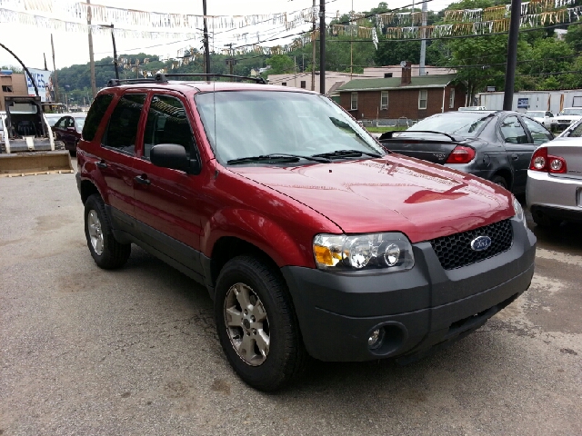 Ford Escape 2005 photo 3