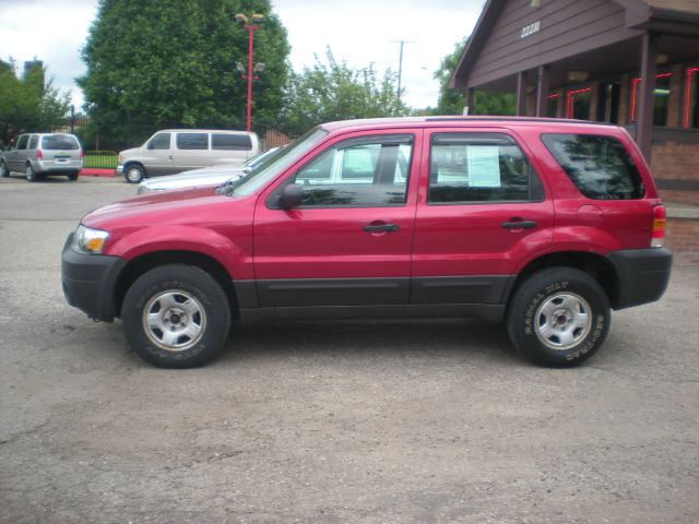 Ford Escape 2005 photo 8