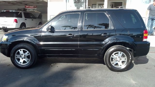 Ford Escape 2005 photo 3