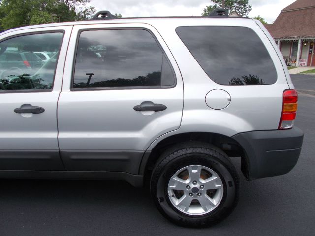 Ford Escape 2005 photo 5