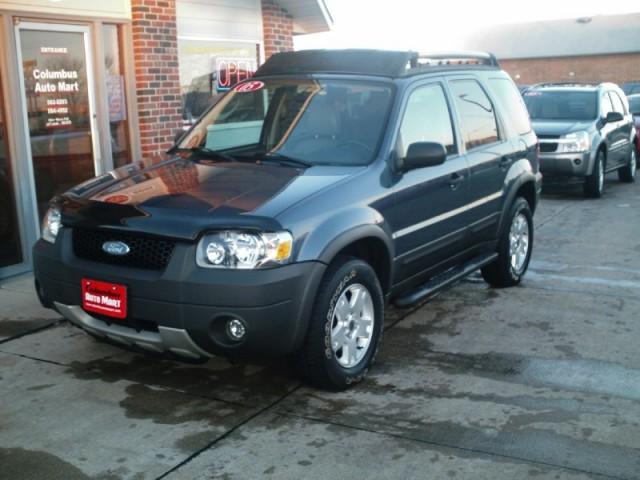 Ford Escape 2005 photo 1