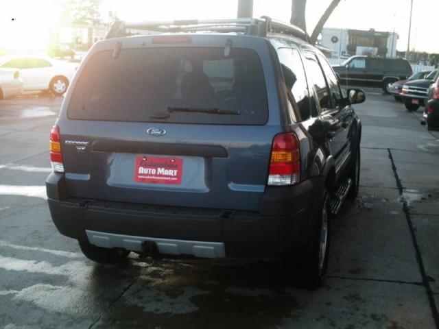 Ford Escape 2005 photo 4