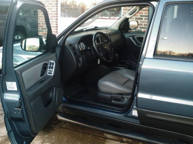 Ford Escape 2005 photo 5