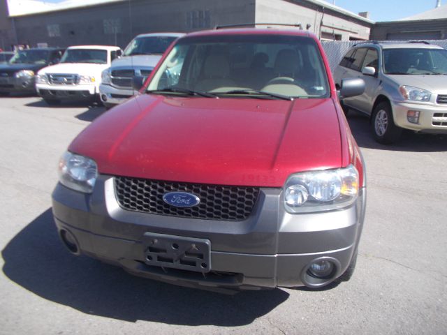 Ford Escape 2005 photo 3