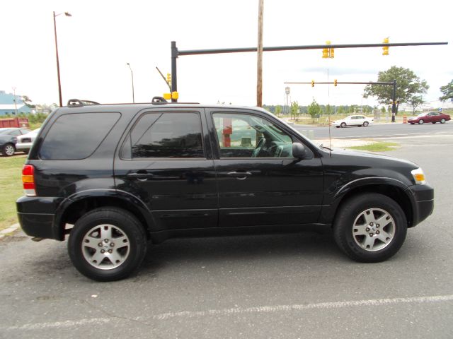 Ford Escape 2005 photo 3