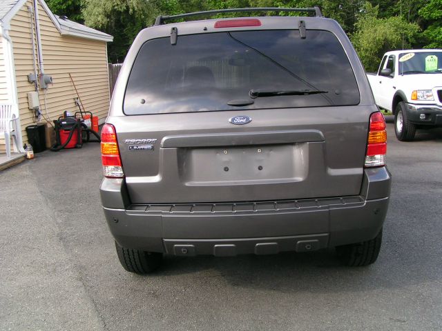 Ford Escape 2005 photo 4