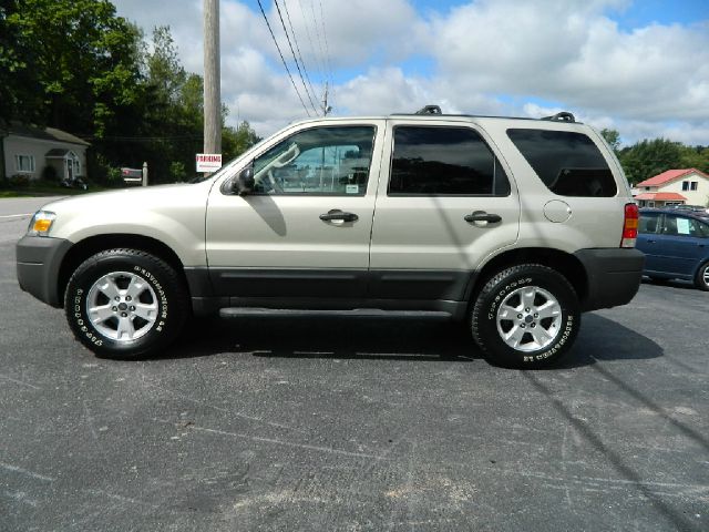 Ford Escape 2005 photo 4