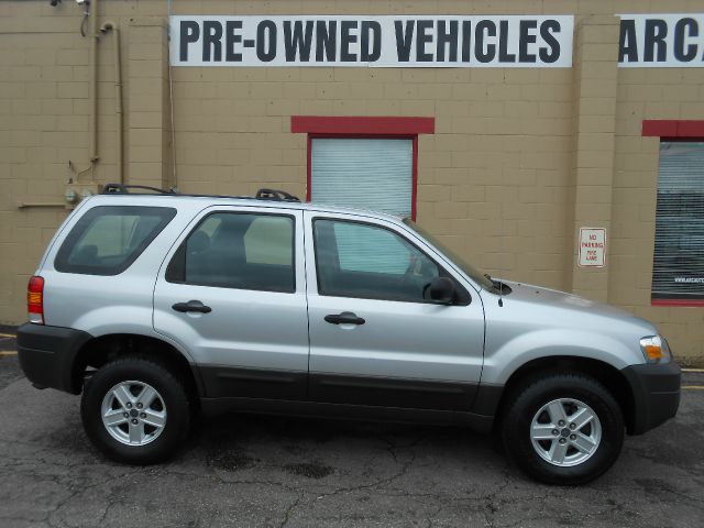 Ford Escape 2005 photo 4