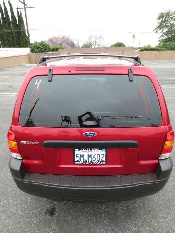 Ford Escape 2005 photo 13