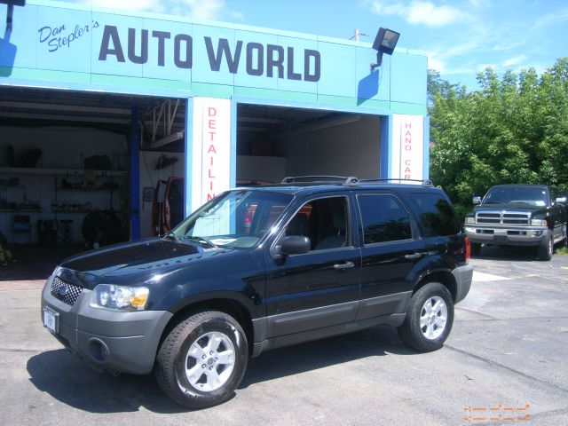 Ford Escape 2005 photo 4