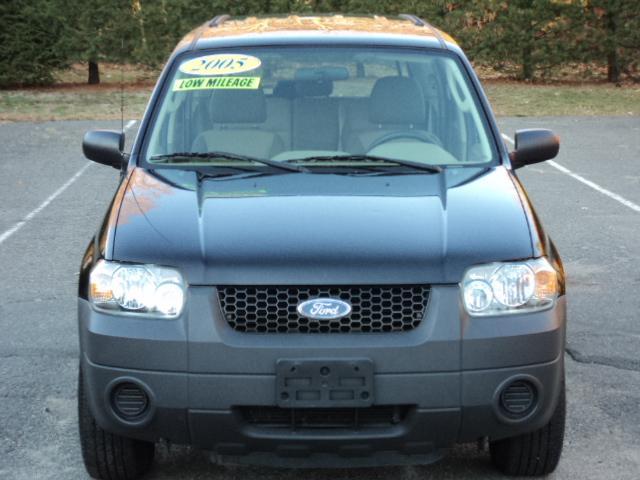 Ford Escape 2005 photo 4