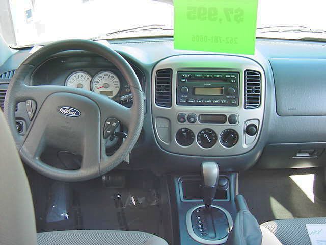 Ford Escape 2005 photo 6