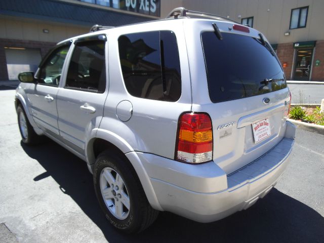 Ford Escape 2005 photo 7