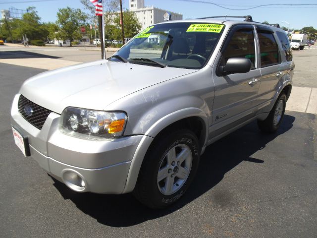 Ford Escape 2005 photo 8