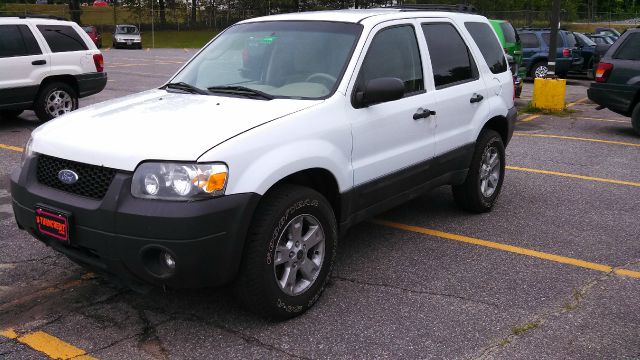 Ford Escape SL 4x4 Regular Cab SUV