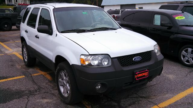 Ford Escape 2005 photo 10