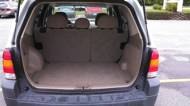 Ford Escape 2005 photo 7