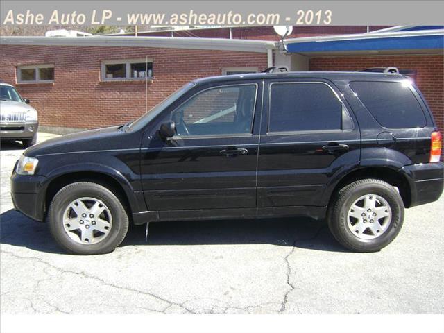 Ford Escape 2005 photo 1