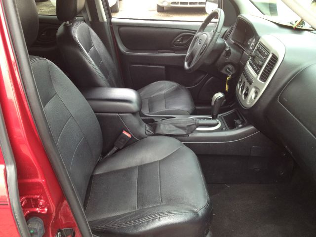 Ford Escape 2005 photo 4